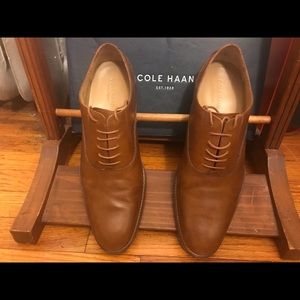 Cole Haan, Madison Plain Toe Oxford II size 11.5 M